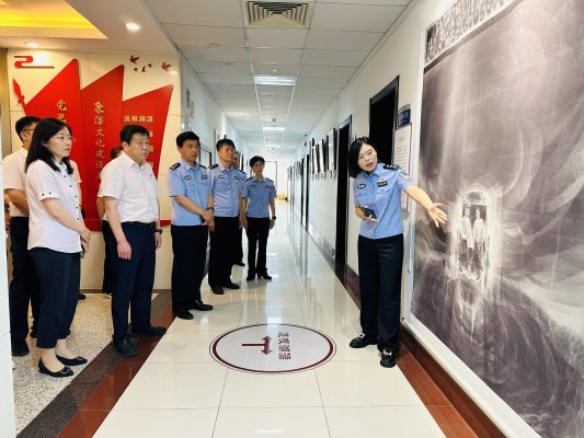 tqb谈球吧联合济南市公安局经文保支队开展党纪学习教育